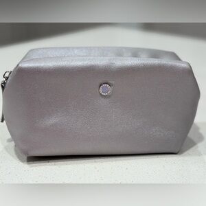 New Bvlgari x Emirates Luxury Silver Cosmetic Bag - Business Class Exclusive
